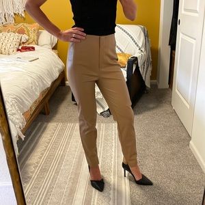 The Faux Leather Seamed Side Zip Legging 0P NWT